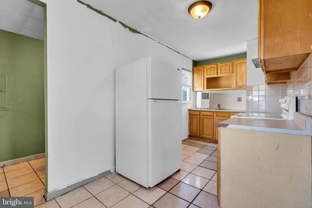 215 SCAMMELL DR, Browns Mills, NJ 08015