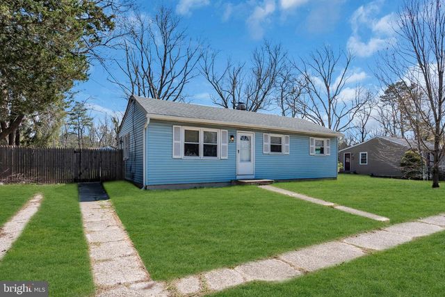 215 SCAMMELL DR, Browns Mills, NJ 08015
