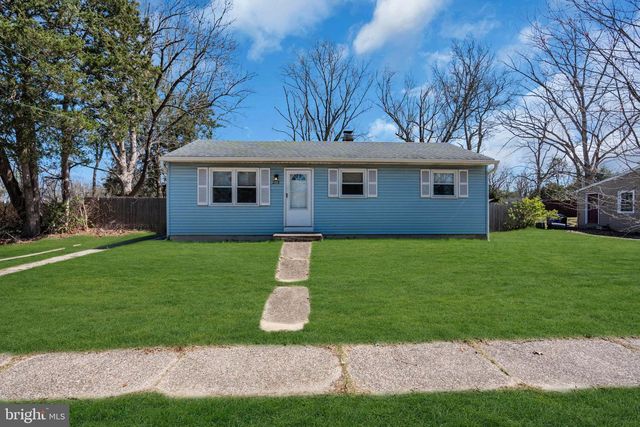 215 SCAMMELL DR, Browns Mills, NJ 08015