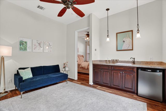 716 Flamingo Circle, Burleson, TX 76028