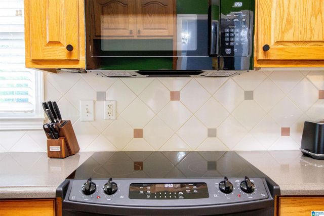 526 WYNLAKE COURT, Alabaster, AL 35007