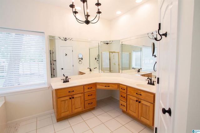 526 WYNLAKE COURT, Alabaster, AL 35007