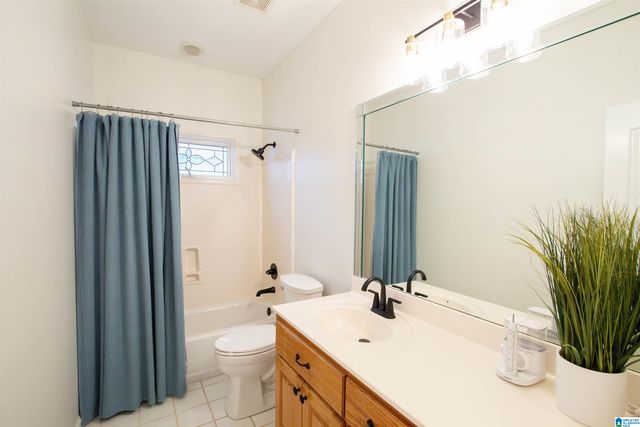 526 WYNLAKE COURT, Alabaster, AL 35007