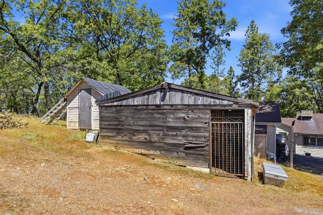 2440 Pleasant Valley Rd, Placerville, CA 95667