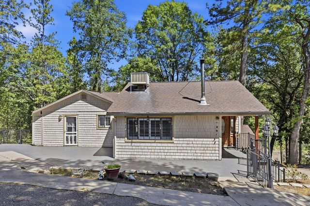 2440 Pleasant Valley Rd, Placerville, CA 95667