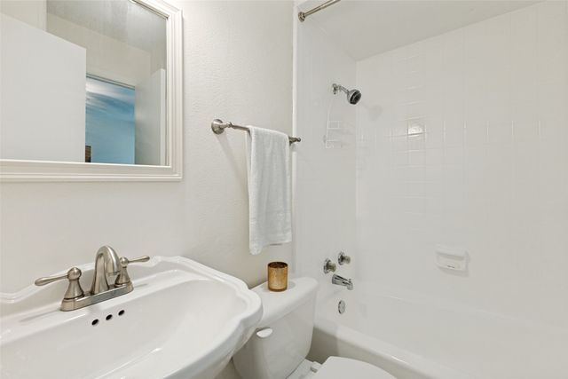 7757 Goforth Circle, Dallas, TX 75238