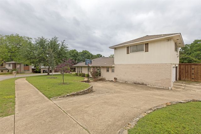 7757 Goforth Circle, Dallas, TX 75238