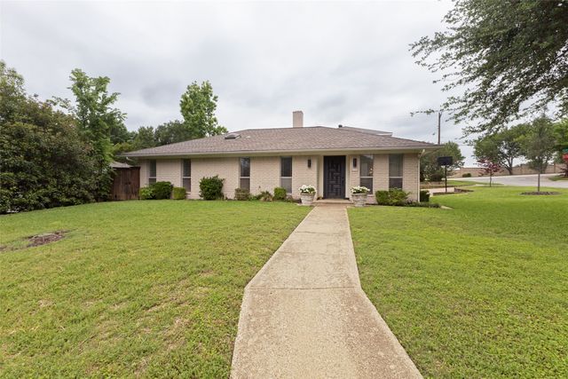 7757 Goforth Circle, Dallas, TX 75238