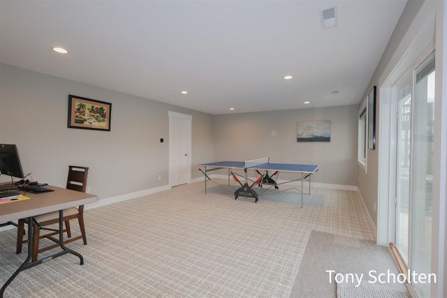 3352 Golden Eagle Way 47, Hudsonville, MI 49426