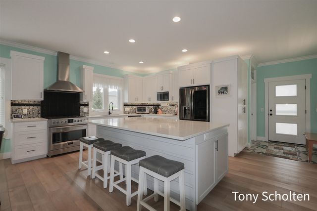 3352 Golden Eagle Way 47, Hudsonville, MI 49426