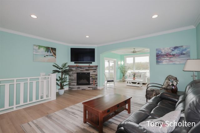 3352 Golden Eagle Way 47, Hudsonville, MI 49426