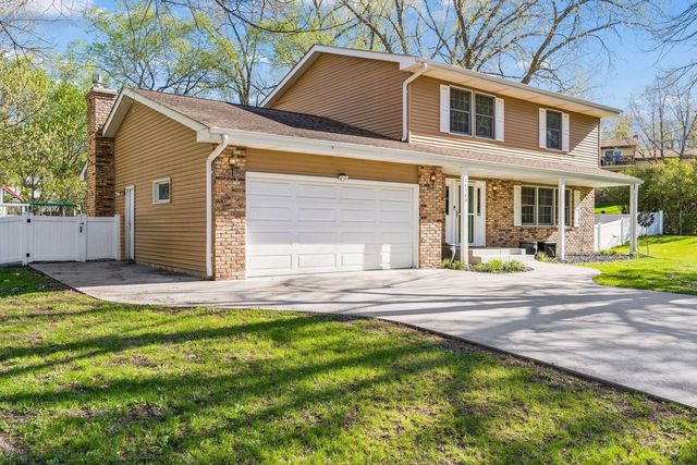 14240 Green View Court, Eden Prairie, MN 55346