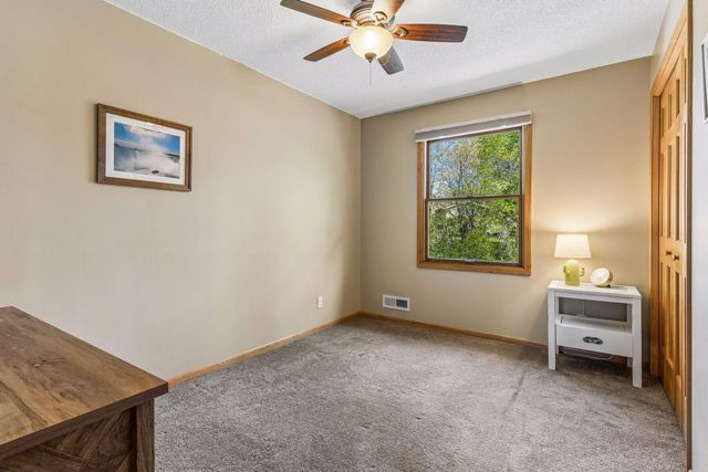 14240 Green View Court, Eden Prairie, MN 55346
