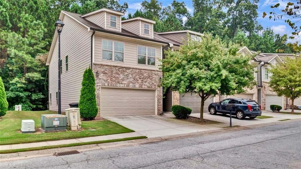 527 Jefferson Chase SE Street, Atlanta, GA 30354