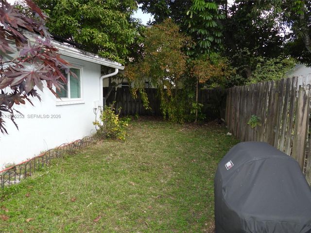 9331 NW 33rd Mnr, Sunrise, FL 33351