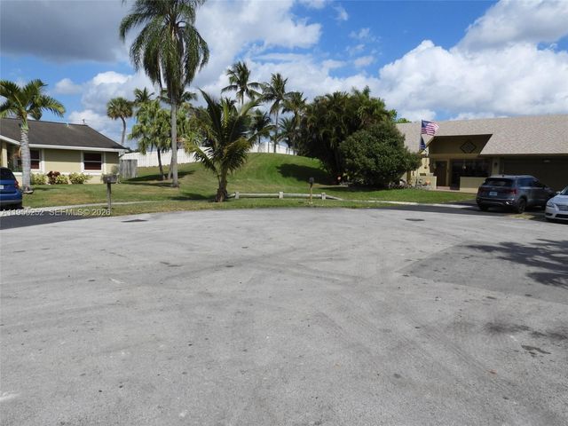 9331 NW 33rd Mnr, Sunrise, FL 33351