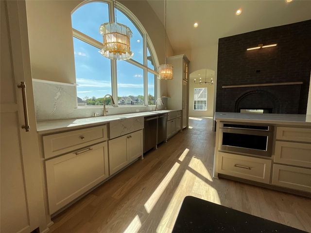 3205 Fairway Drive, Denton, TX 76226