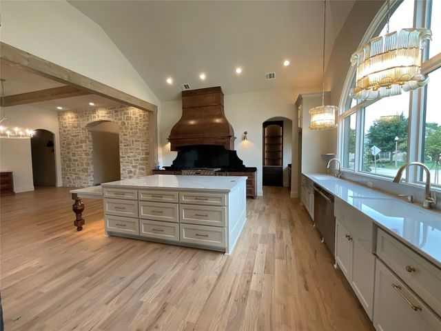 3205 Fairway Drive, Denton, TX 76226