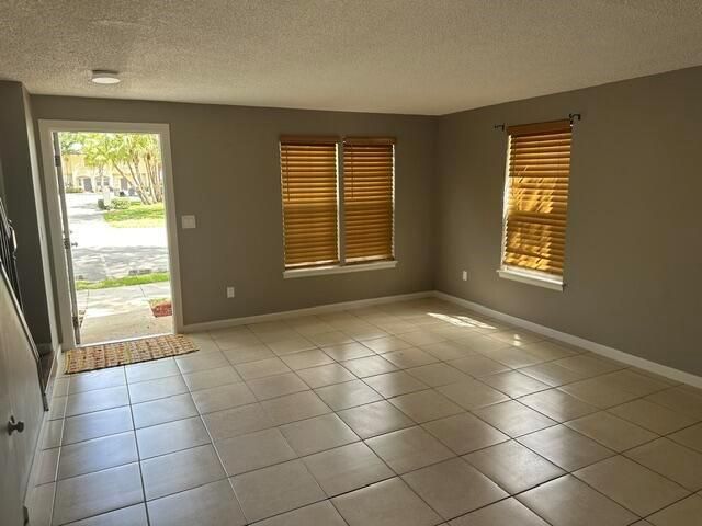 13454 OLD ENGLISHTOWN Road, Wellington, FL 33414