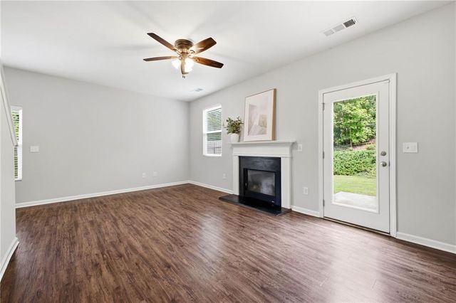 105 Comet Court, Dallas, GA 30157