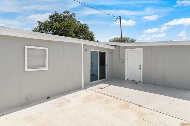 6802 W COMANCHE AVENUE, Tampa, FL 33634