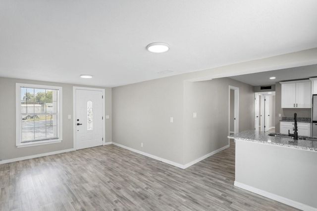 6802 W COMANCHE AVENUE, Tampa, FL 33634