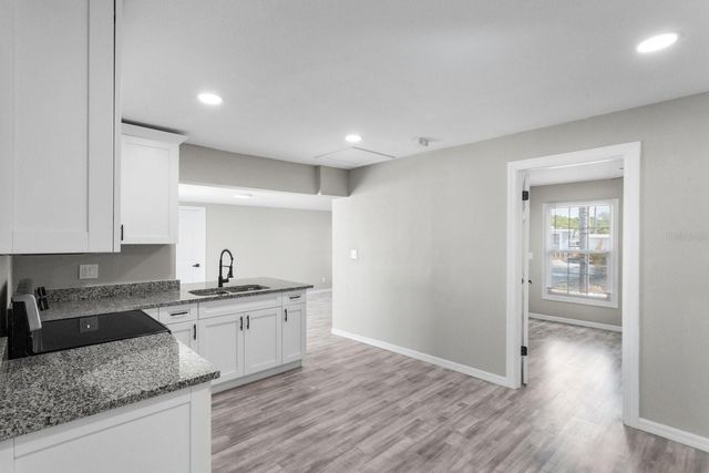 6802 W COMANCHE AVENUE, Tampa, FL 33634