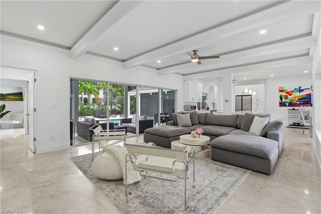 5122 Starfish AVE, Naples, FL 34103
