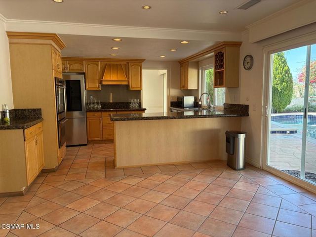 28649 Acacia Glen Street, Agoura Hills, CA 91301