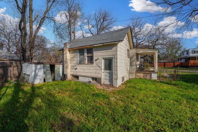 1219 E Bayley St, Wichita, KS 67211