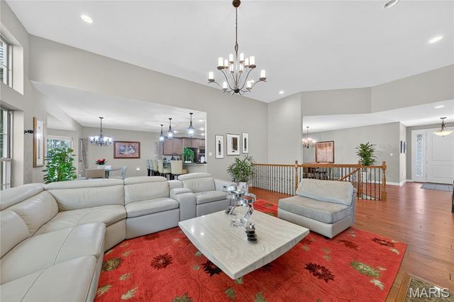 14623 Kendall Ridge Drive, Chesterfield, MO 63017