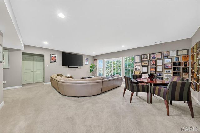 14623 Kendall Ridge Drive, Chesterfield, MO 63017