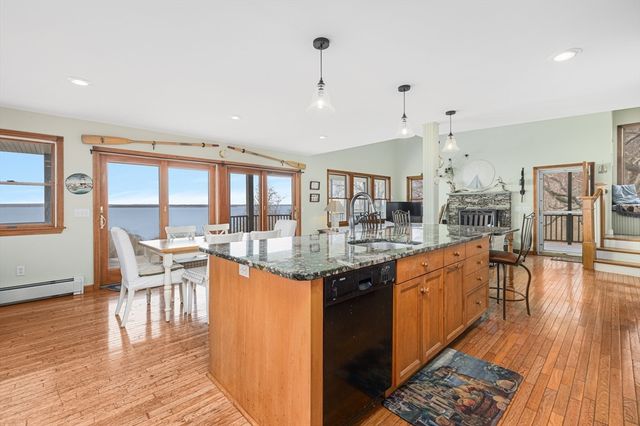 8 Stevens Landing, Portsmouth, RI 02872