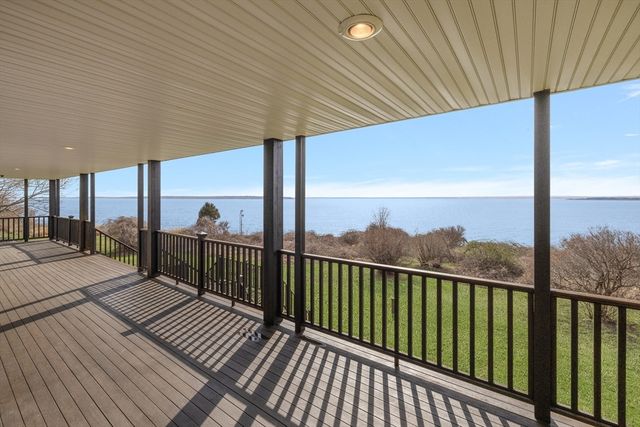 8 Stevens Landing, Portsmouth, RI 02872