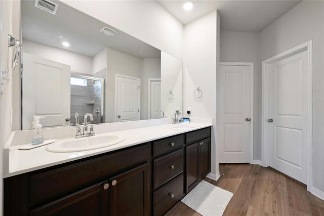 911 Bright Gemstone WAY, Austin, TX 78748