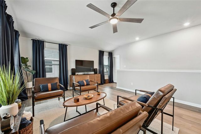 911 Bright Gemstone WAY, Austin, TX 78748