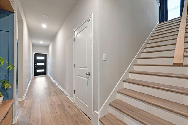 911 Bright Gemstone WAY, Austin, TX 78748