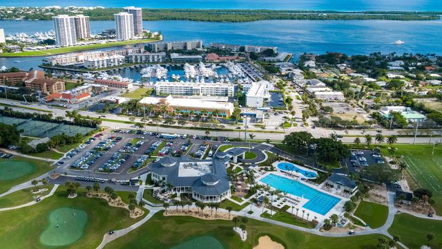 110 Shore Court 112b, North Palm Beach, FL 33408