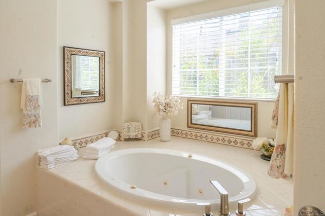 605 SALTGRASS Avenue, Carlsbad, CA 92011