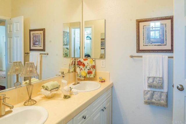 605 SALTGRASS Avenue, Carlsbad, CA 92011