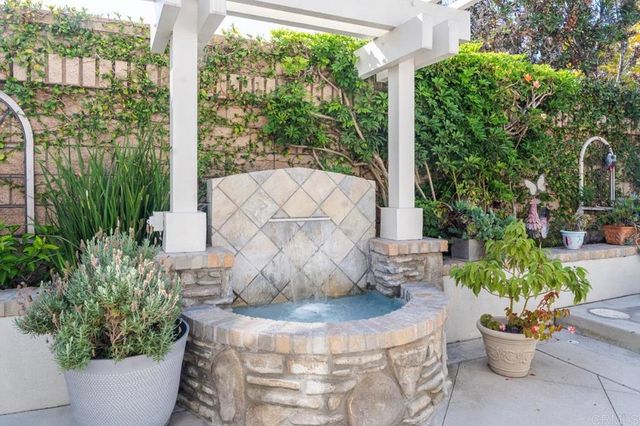 605 SALTGRASS Avenue, Carlsbad, CA 92011