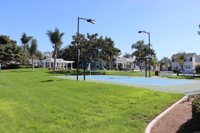 605 SALTGRASS Avenue, Carlsbad, CA 92011