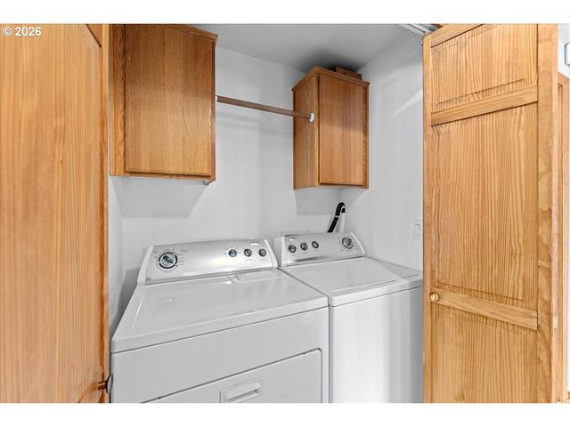 2931 Hollywood Dr Ne, Salem, OR 97305