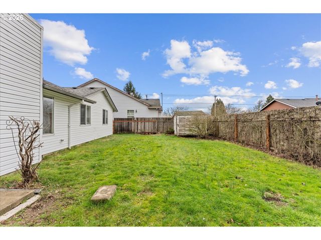 2931 Hollywood Dr Ne, Salem, OR 97305