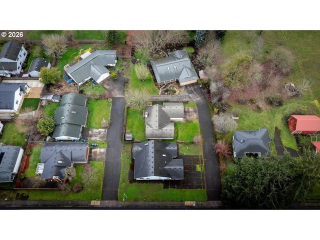 2931 Hollywood Dr Ne, Salem, OR 97305