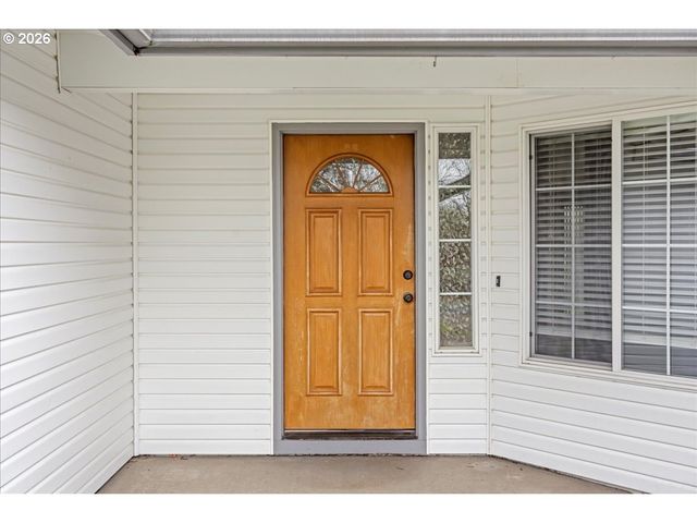 2931 Hollywood Dr Ne, Salem, OR 97305