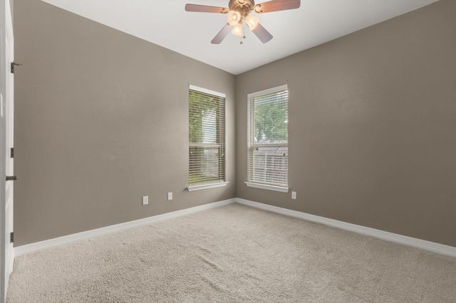 806 Marshall DR, Belton, TX 76513