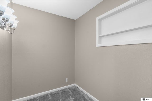 2951 N 70 Street, Lincoln, NE 68507