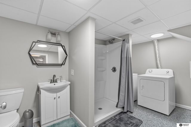 2951 N 70 Street, Lincoln, NE 68507