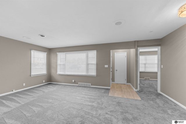 2951 N 70 Street, Lincoln, NE 68507